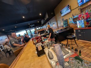 side-pocket-bar-tender